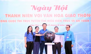 Phát động Cuộc thi trực tuyến ‘Tìm hiểu kiến thức về an toàn giao thông’ năm 2022