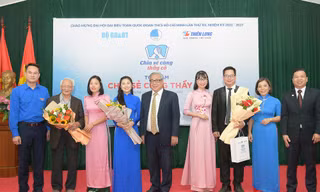 Phát huy truyền thống 'Tôn sư trọng đạo' nhằm tri ân người lái đò thầm lặng