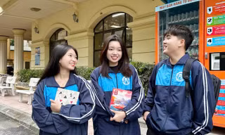 Không khí lạnh tràn về, sinh viên Thủ đô thích nghi thế nào để chuẩn bị cho mùa Đông sắp tới?