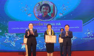 Tuyên dương 44 'Cán bộ, công chức, viên chức trẻ giỏi' toàn quốc năm 2021