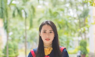 Cựu nữ sinh Ngoại ngữ chia sẻ bí quyết chinh phục danh hiệu 'Sinh viên 5 tốt ' 