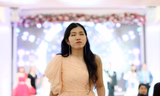 Nữ sinh khiếm thị vượt lên nghịch cảnh, toả sáng với Giải thưởng 'Thanh niên sống đẹp'