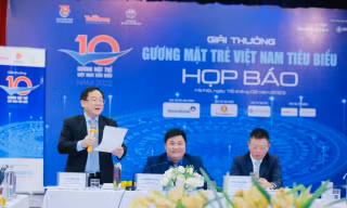 Chủ nhân 2 Huy chương Vàng Olympic Toán quốc tế lọt đề cử Top 20 Gương mặt trẻ Việt Nam tiêu biểu 