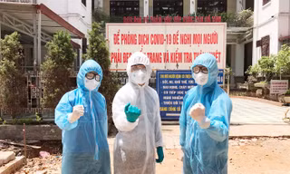 Thầy thuốc trẻ xung kích, tình nguyện tuyến đầu chống dịch