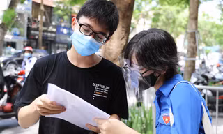 Thí sinh tham dự kỳ thi tốt nghiệp THPT 2021. Ảnh: DƯƠNG TRIỀU