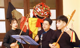 Người thầy giáo 'giữ lửa' văn hoá dân tộc Nùng
