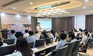 Hơn 200 học sinh Nghệ An và Khánh Hoà tham gia tìm hiểu hỗ trợ sức khỏe tâm thần