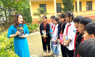 Nữ giáo viên vùng cao 18 năm gieo con chữ trên nẻo đường khó khăn