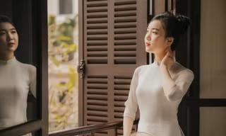 Nữ sinh ĐH Y Hà Nội thướt tha trong tà áo dài