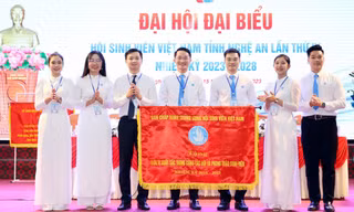 Sinh viên Nghệ An nêu cao khẩu hiệu ‘Khát vọng - Bản lĩnh – Sáng tạo - Hội nhập’