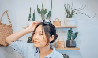 Nữ 'Sinh viên 5 tốt' kiếm bộn tiền nhờ siêu tiếng Anh