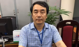 Ai ‘vẽ đường’ cho trùm buôn sách giáo khoa giả thay đổi lời khai? 