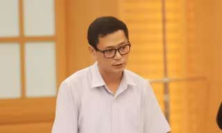 Cựu Giám đốc CDC Hà Nội hầu tòa vì nhận 500 triệu tiền 'hoa hồng' của Công ty Việt Á