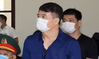 Loạt cựu tướng, tá 'bảo kê' đường dây buôn lậu xăng dầu nộp đơn kháng cáo