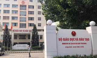 Vụ lộ đề thi THPT 2021: Nguyên Cục phó Quản lý chất lượng Bộ GD&ĐT vi phạm quy chế thi 