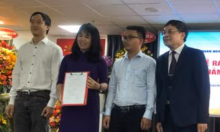 Ra mắt Văn phòng đại điện Tạp chí Quản lý Nhà nuoc17 tại TPHCM