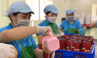 Cấp gói tín dụng hơn 450.000 tỷ đồng hỗ trợ doanh nghiệp 