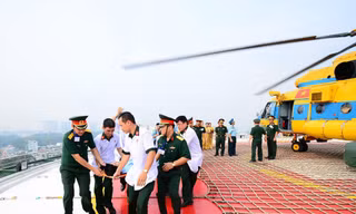 TPHCM sẽ vận chuyển cấp cứu ngoại viện bằng đường thủy, hàng không