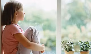 Nghiện ăn tóc là dấu hiệu của bệnh tâm thần