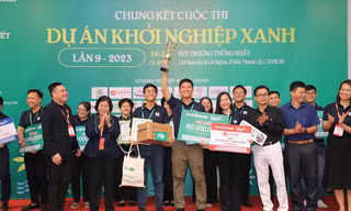 Giành giải nhất thi khởi nghiệp, nhóm bạn trẻ xuất khẩu xơ mướp ra thế giới