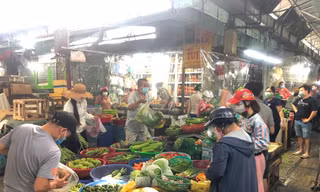 TPHCM muốn mở lại chợ truyền thống đã tạm ngưng hoạt động