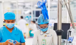 BV Nhi đồng Thành phố cứu sống bệnh nhi bị sốc sốt huyết Dengue (ảnh: BVCC)