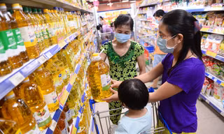 Vì sao sau 20 năm người tiêu dùng vẫn chưa phân biệt được hàng bình ổn?