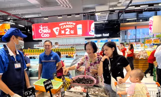 Hàng Việt phải liên tục đổi mới để người Việt tin dùng 