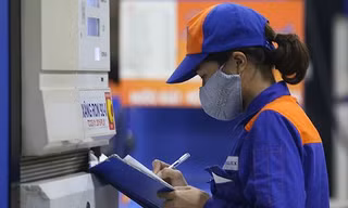 Xăng E5RON92 giảm 269 đồng, xuống còn 20.219 đồng/lít từ 15h hôm nay