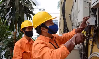 Nắng nóng gay gắt ở miền Bắc và miền Trung, tiêu thụ điện xô đổ mọi kỷ lục trong ngày 31/5