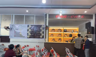Các khách hàng đến nghe chủ yếu là người cao tuổi sinh sống trên địa bàn TP. Hải Phòng
