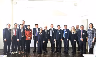 Bình Dương: Lãnh đạo tỉnh 'học' cách thu hút đầu tư công nghệ cao, công nghệ bán dẫn 