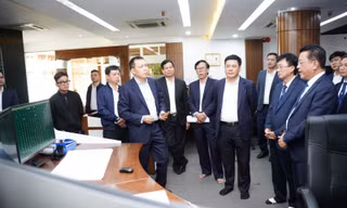 Bộ trưởng Công Thương kiểm tra việc cấp điện dịp Tết ở khu vực miền Trung