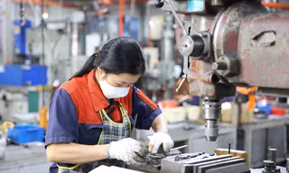 Bộ Công Thương sẽ có nhiều giải pháp để hỗ trợ doanh nghiệp thúc đẩy sản xuất, tham gia chuỗi sản xuất của các doanh nghiệp FDI. Ảnh: Như Ý 