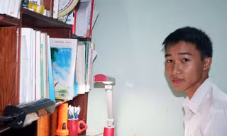 Bay đến ước mơ - Kỳ 2: Thủ khoa kép ở phố núi
