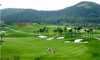 Đưa ra khỏi quy hoạch những dự án sân golf không triển khai