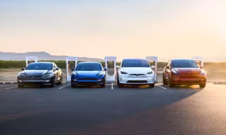 Tesla phả hơi nóng lên BMW tại thị trường Mỹ