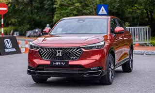 Honda Việt Nam triệu hồi Civic và HR-V do lỗi ghế lái