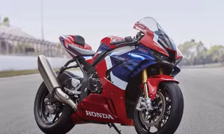 Triệu hồi hàng loạt mô tô Honda do lỗi chết máy