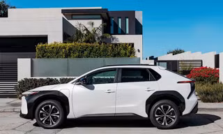 Công nghệ pin mới của Toyota đủ cung cấp năng lượng cho cả hộ gia đình