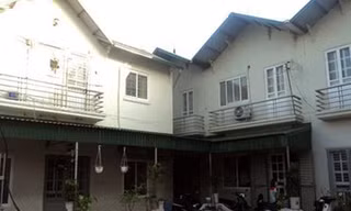 Nhà ngoại ô giá rẻ hút khách
