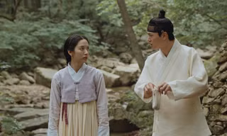 Cung Điện Ma Ám tập 4: Yeo Ri cầu xin Gang Cheol hộ mệnh, ác thần "làm giá"