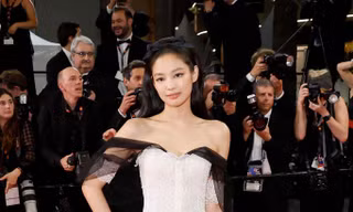 Cannes 2023: "The Idol" nhận tràng pháo tay dài 5 phút nhưng Knet lại ái ngại cho Jennie