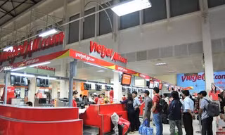 VietJetAir bán vé 99 nghìn đồng và 5000 quà tặng