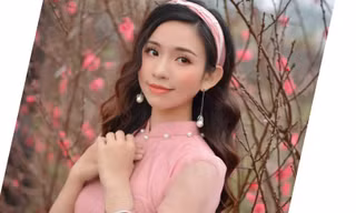 Á khôi Nghiêm Hoàng Diễm Anh hóa thân trong màu sắc hoa Đào