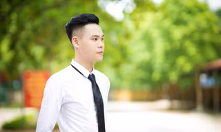 Nam sinh trường Luật chọn nghệ thuật làm đam mê