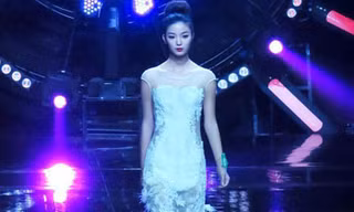 Chân dài 16 tuổi Trung Hoa gây sốt