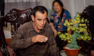 Anh Nguyễn Công Hồng, một diễn viên quần chúng trong vở diễn thực cảnh 'Tinh hoa Bắc Bọ'.