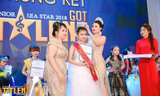 Nguyễn Ngọc Trang Anh đăng quang danh hiệu Đại sứ ‘Junior Miss Sea Star 2018’.