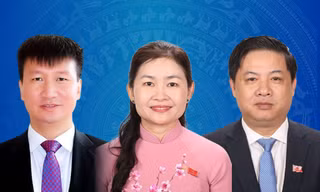 Những 'chuyển động nhân sự' khi hợp nhất các tỉnh, thành phố